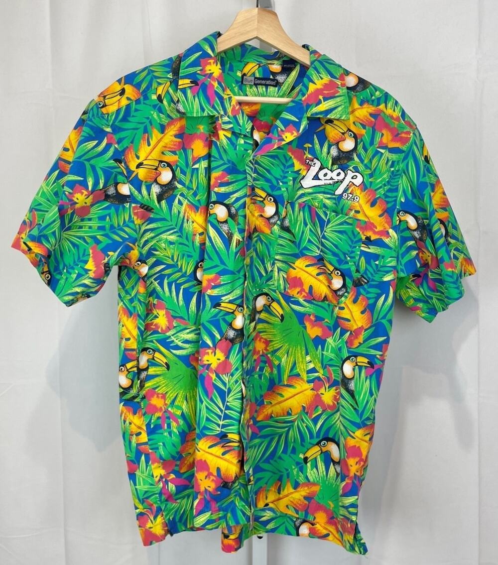 BLUE GENERATION 97.9 The Loop Chicago Radio Hawaiian Shirt Button Down Green M